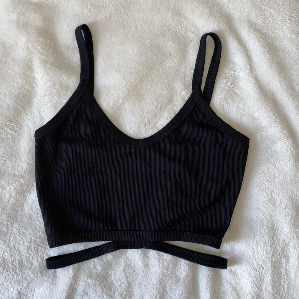 CutOut Ribbed Crop Tank Top